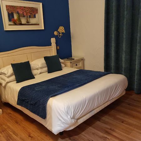 Puerta Al Duraton Bed & Breakfast Sebulcor ภายนอก รูปภาพ
